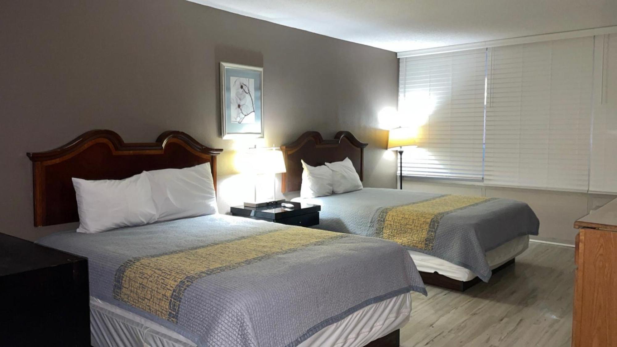 Apm Inn & Suites 马丁斯堡 外观 照片